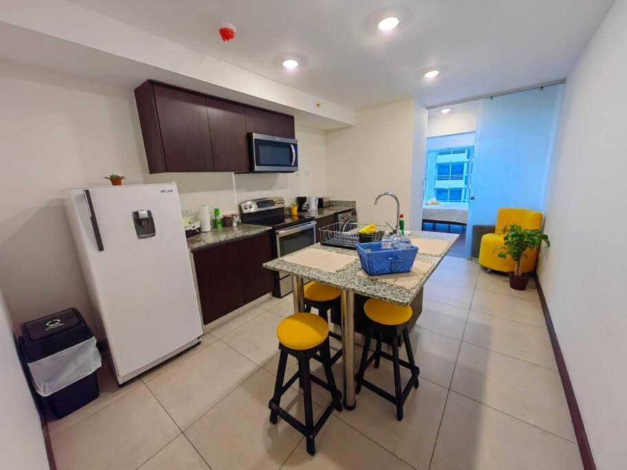 1102 Torre Los Yoses Hermoso Apartamento En Barrio Escalante Sin Parqueo San José Dış mekan fotoğraf